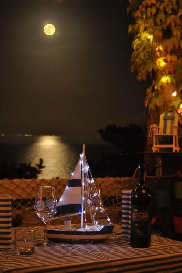 B&B Fish Vietri sul Mare Exterior photo