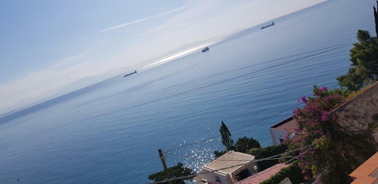B&B Fish Vietri sul Mare Exterior photo
