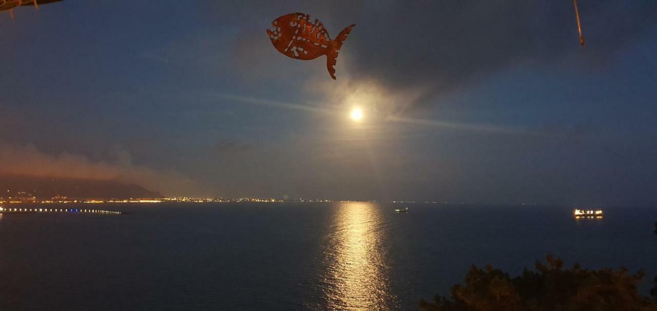 B&B Fish Vietri sul Mare Exterior photo